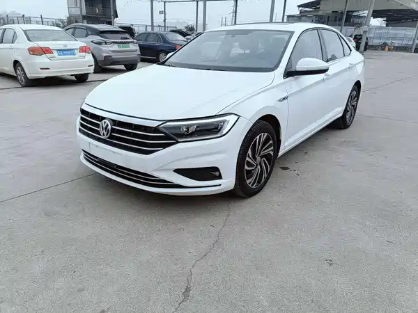 Volkswagen Sagitar 2021