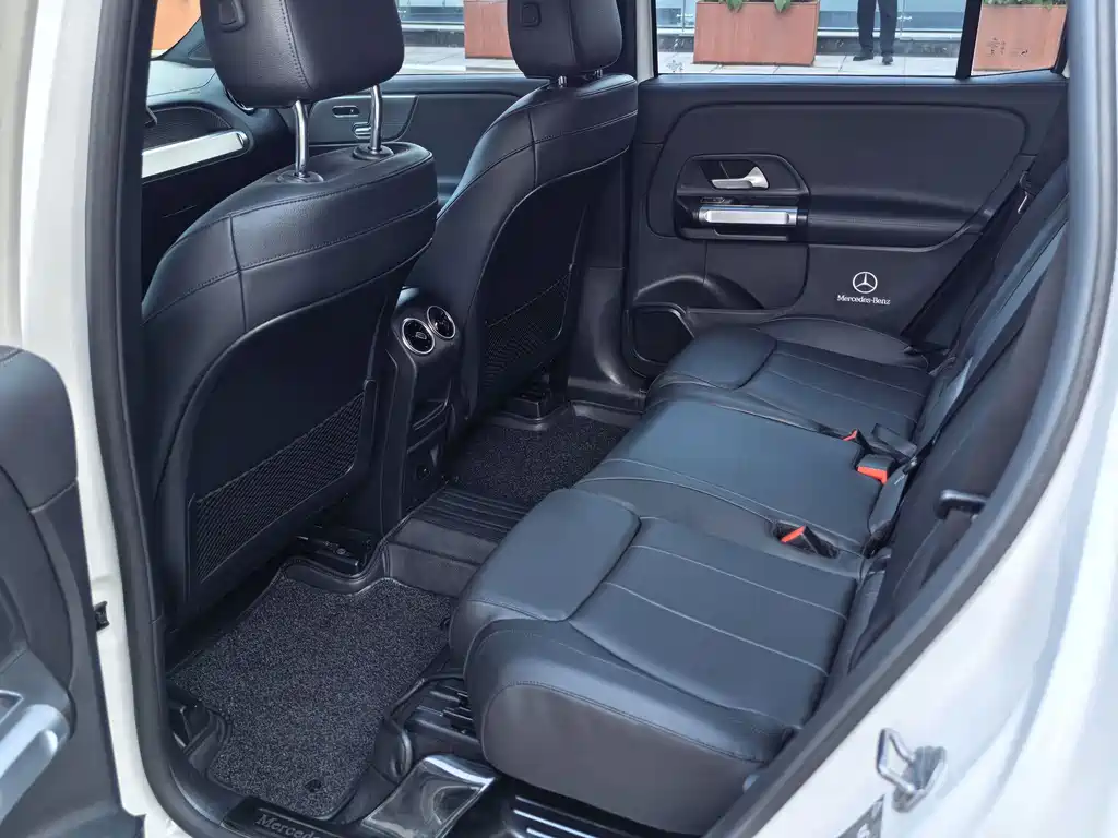 Mercedes-Benz GLB 2022