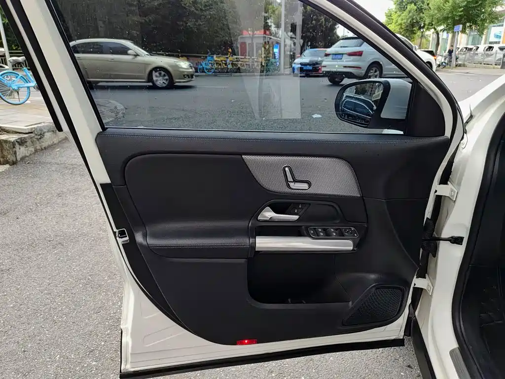 Mercedes-Benz GLA 2022