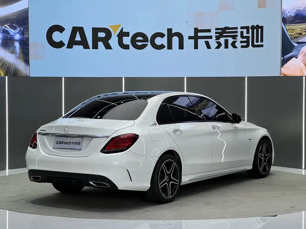 Mercedes-Benz C-Class 2021 — фото 16