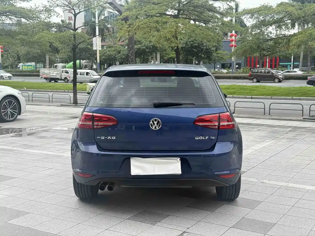 Volkswagen Golf 2014