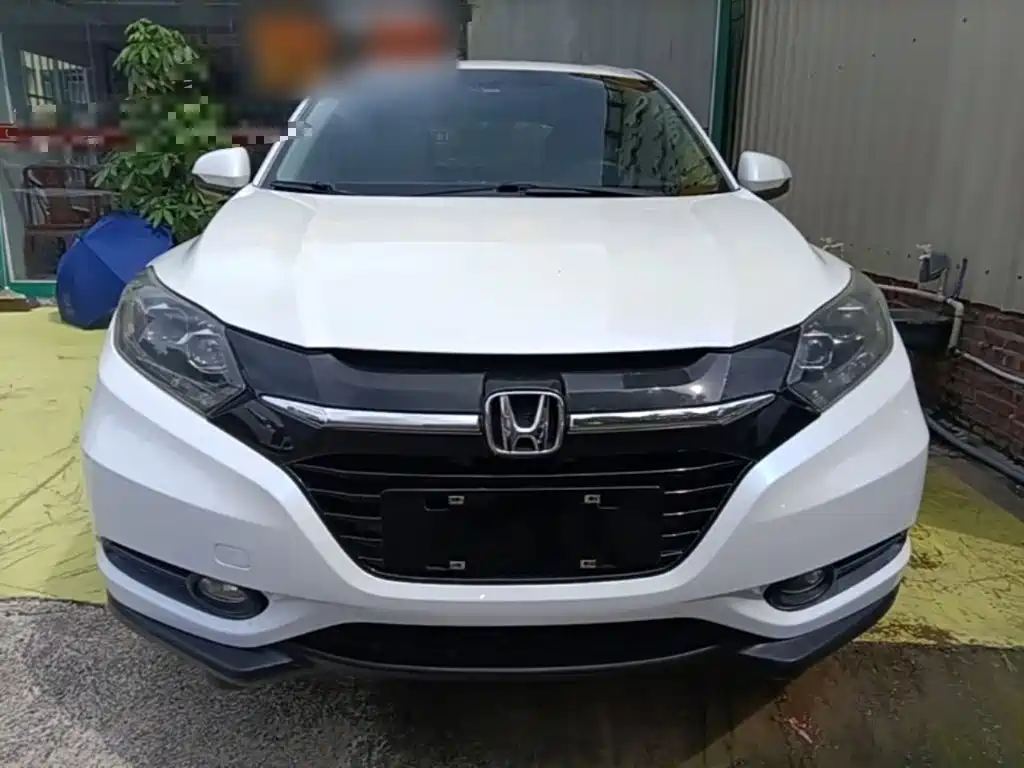 Honda Vezel 2016
