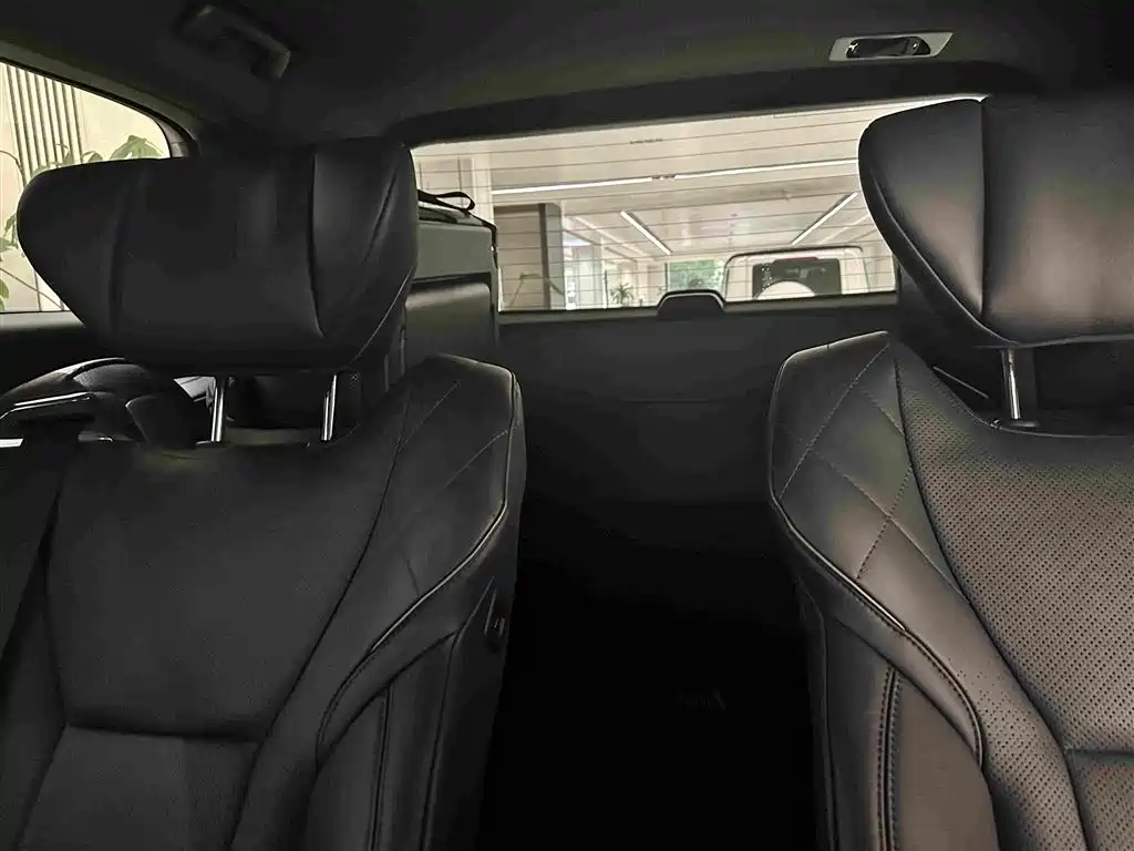 Toyota Vellfire 2024 — фото 19