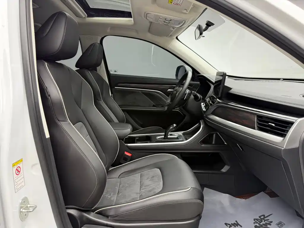 Haval H6 2022 — фото 11