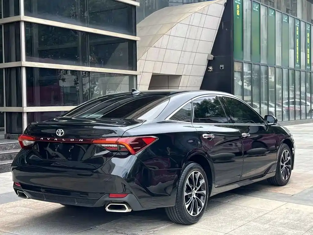 Toyota Avalon 2024 — фото 15