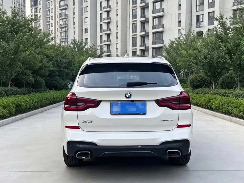 BMW X3 2019 — фото 11