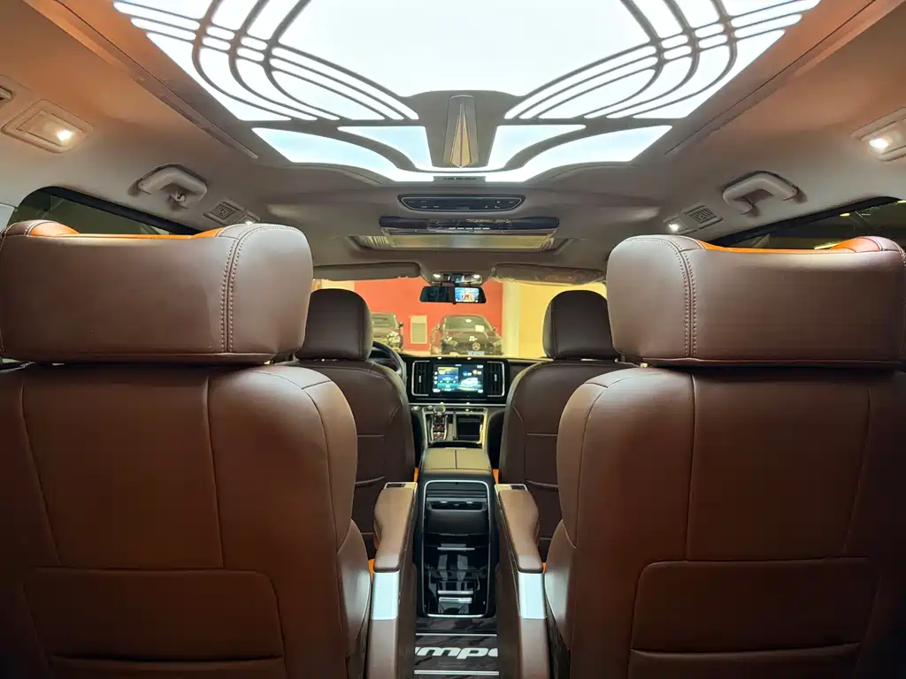 GAC Trumpchi M8 2023 — фото 16