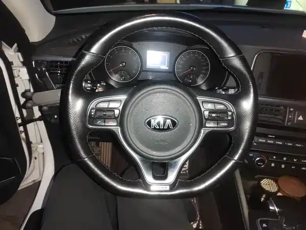 Kia K5 2016