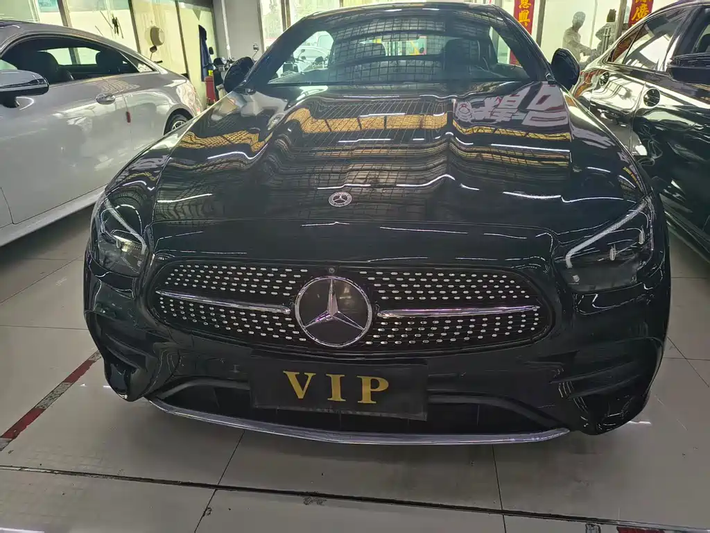 Mercedes-Benz E-Class 2023