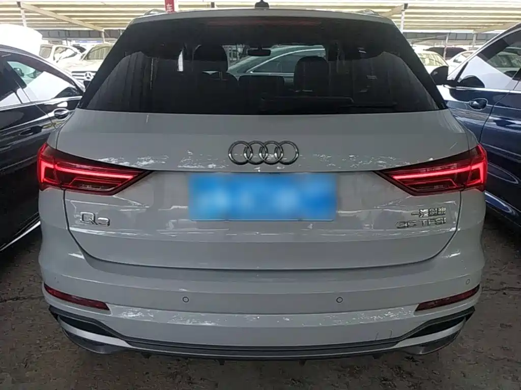 Audi Q3 2021