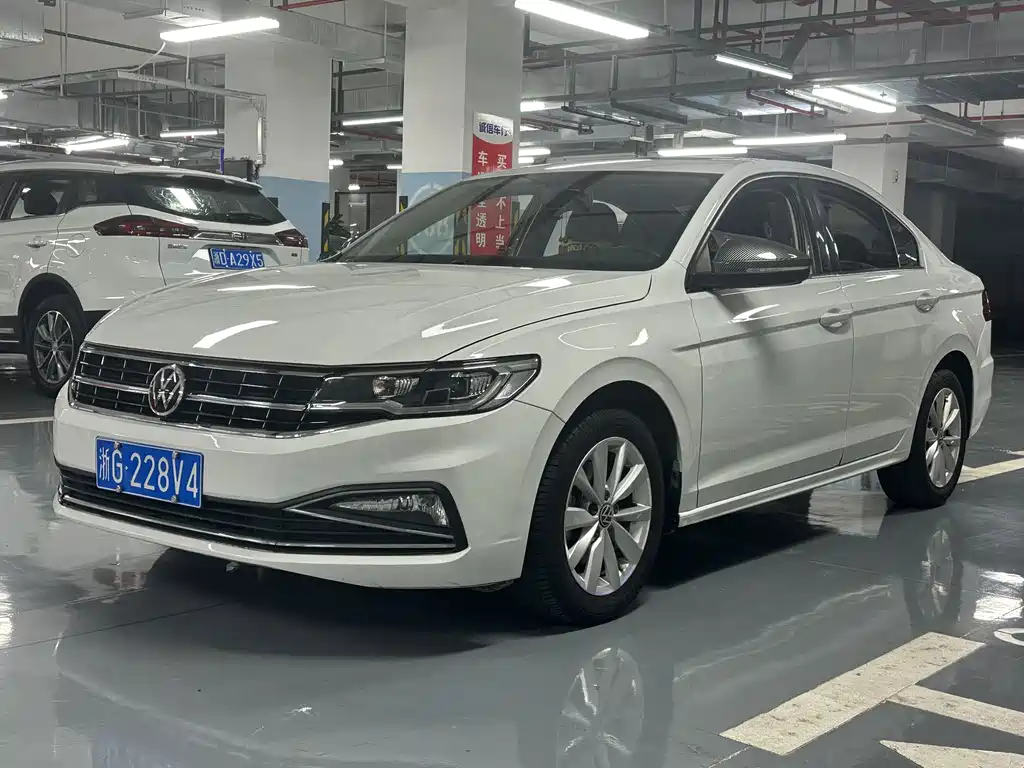 Volkswagen Bora 2021