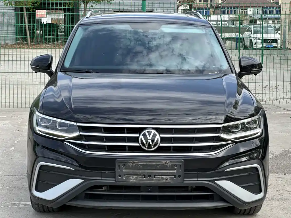 Volkswagen Tiguan L 2022