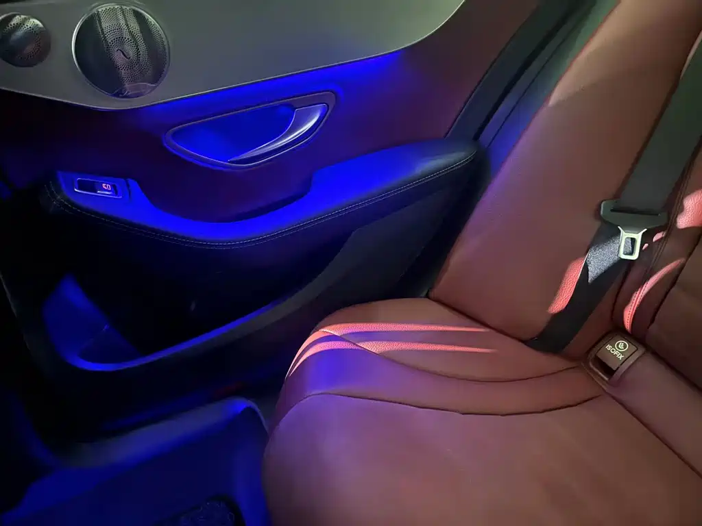 Mercedes-Benz C-Class 2021 — фото 18