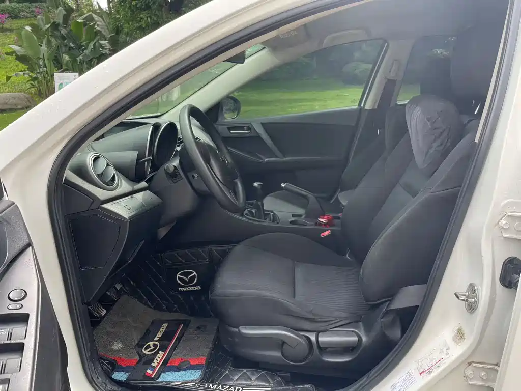 Mazda 3 Xingcheng 2016