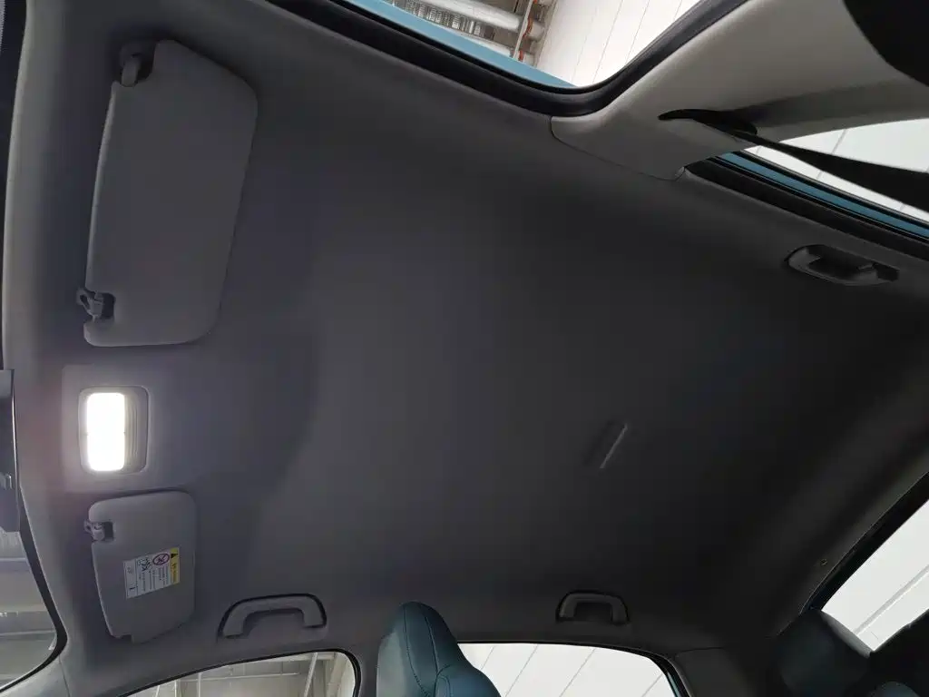 Geely Galaxy Starwish 2024 — фото 14