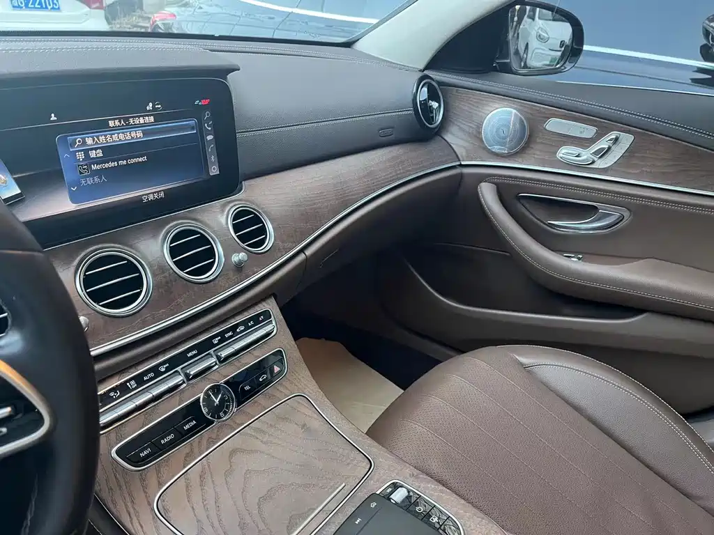 Mercedes-Benz E-Class 2019