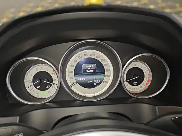 Mercedes-Benz E-Class 2016