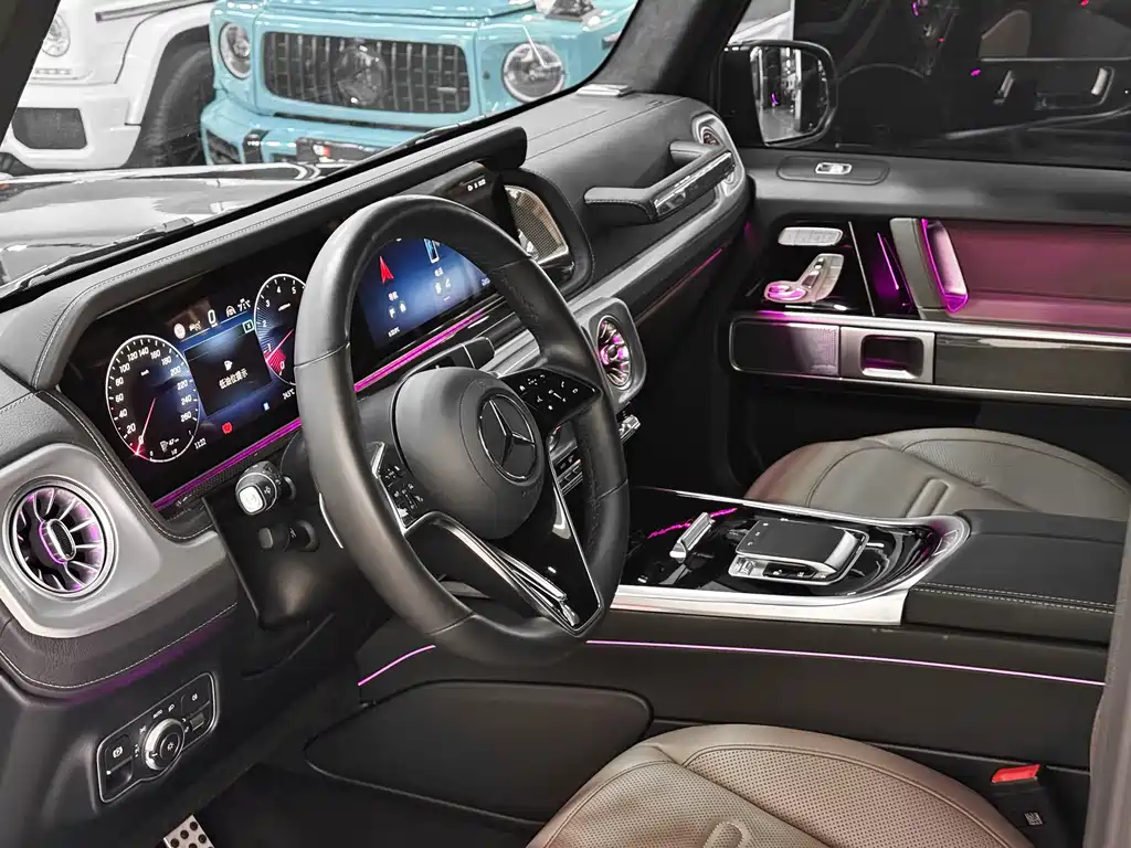 Mercedes-Benz G-Class 2025 — фото 13
