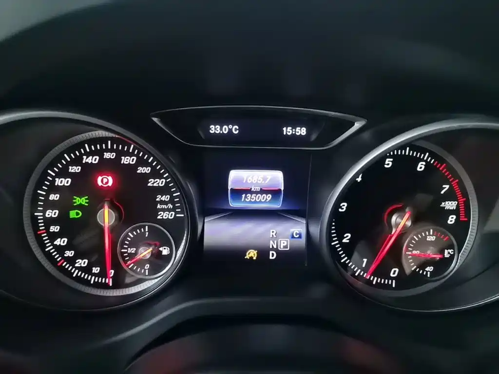 Mercedes-Benz CLA 2017 — фото 12