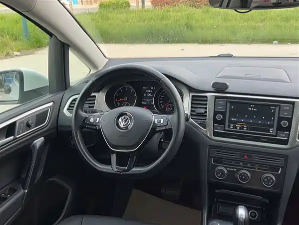 Volkswagen Golf Jialu 2019