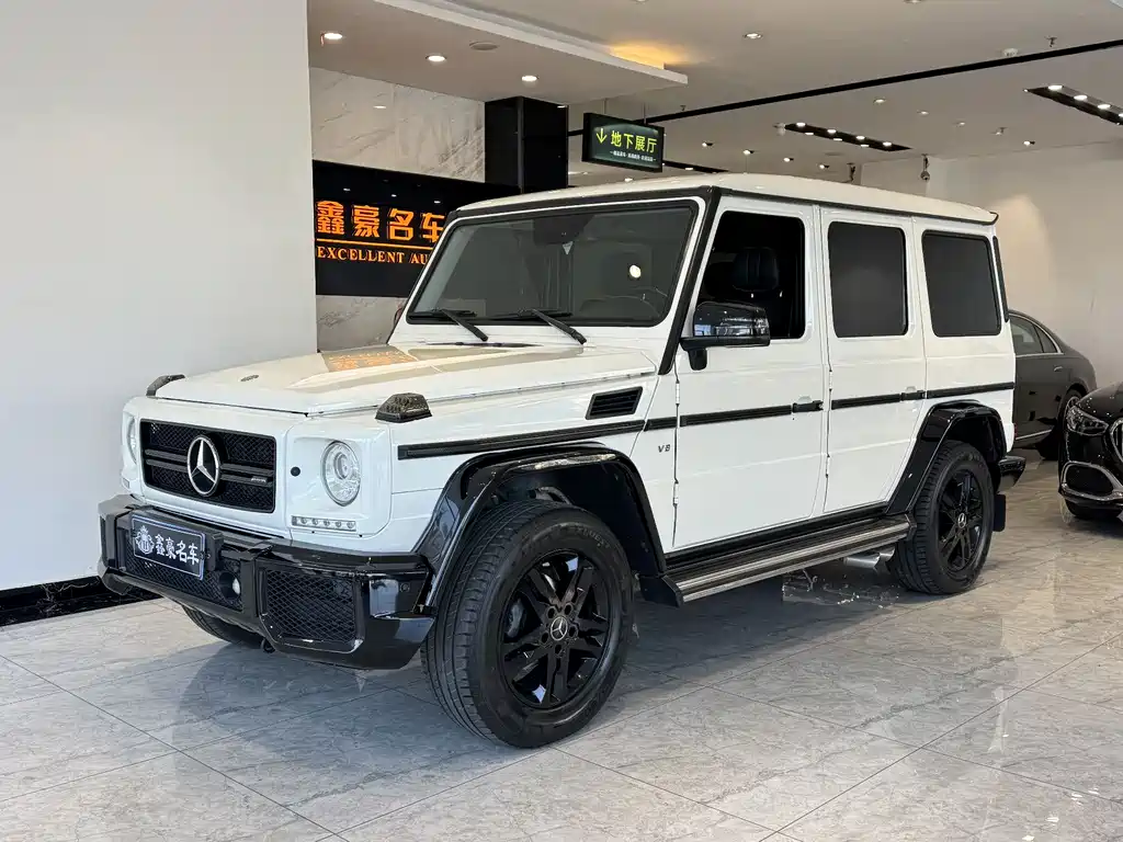 Mercedes-Benz G-Class 2012