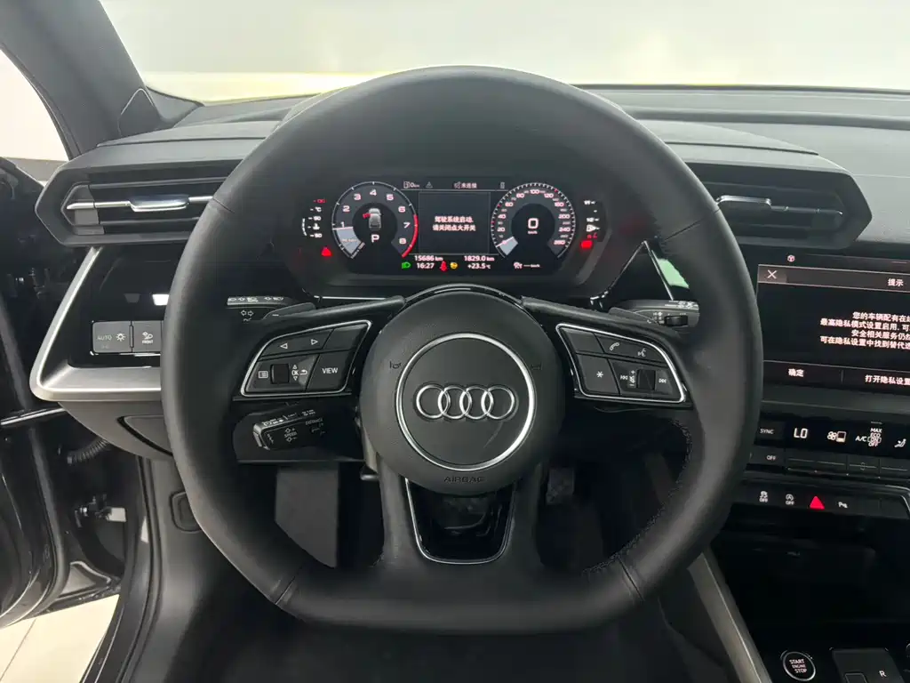 Audi A3 2022 — фото 12