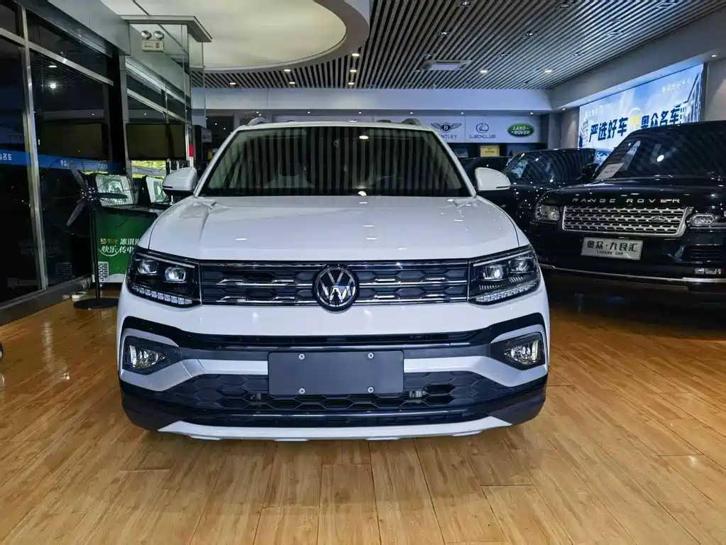 Volkswagen T-Cross 2023