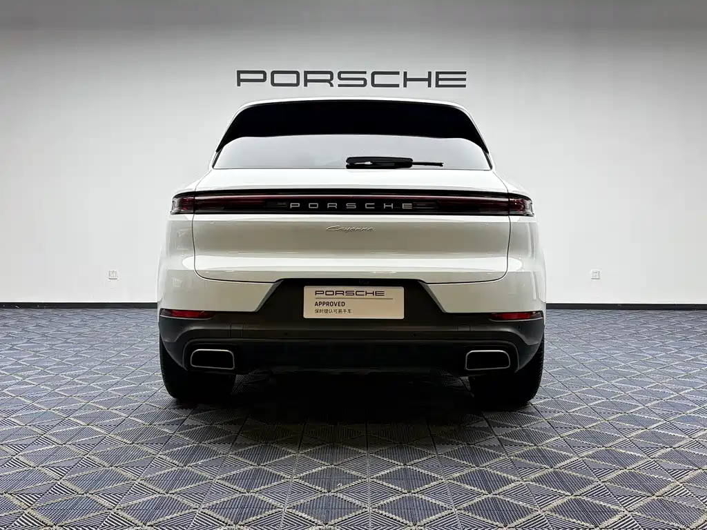 Porsche Cayenne 2023 — фото 8