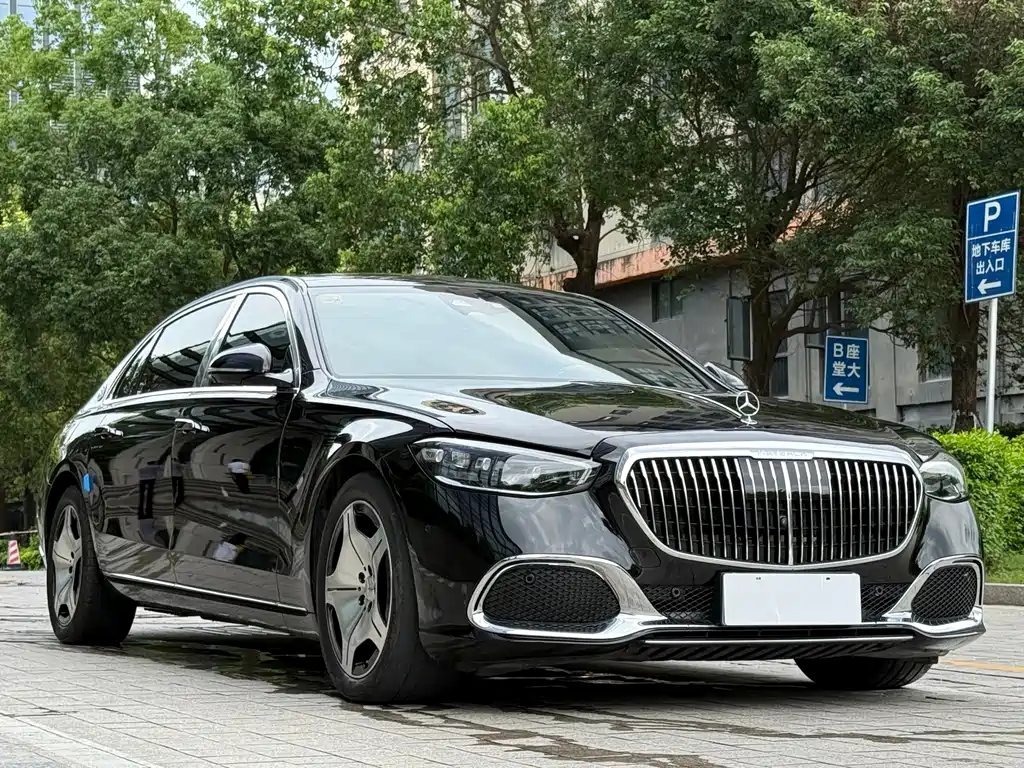 Mercedes-Benz Maybach S-Class 2022 — фото 3
