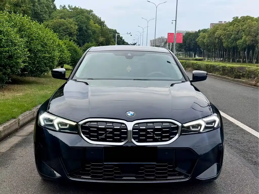 BMW 3 Series 2023