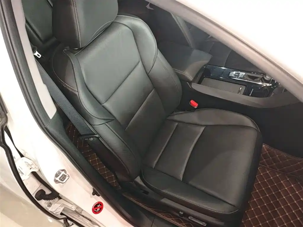 Honda Spirior 2017 — фото 25