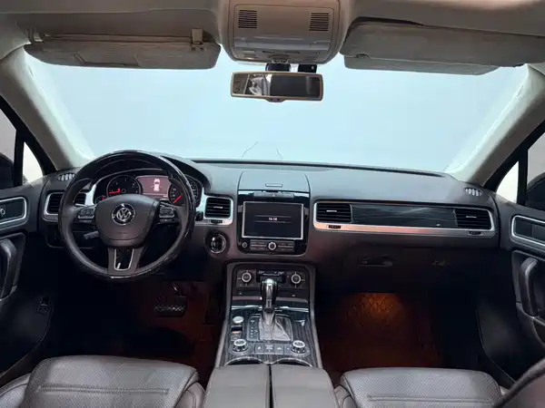 Volkswagen Touareg 2012