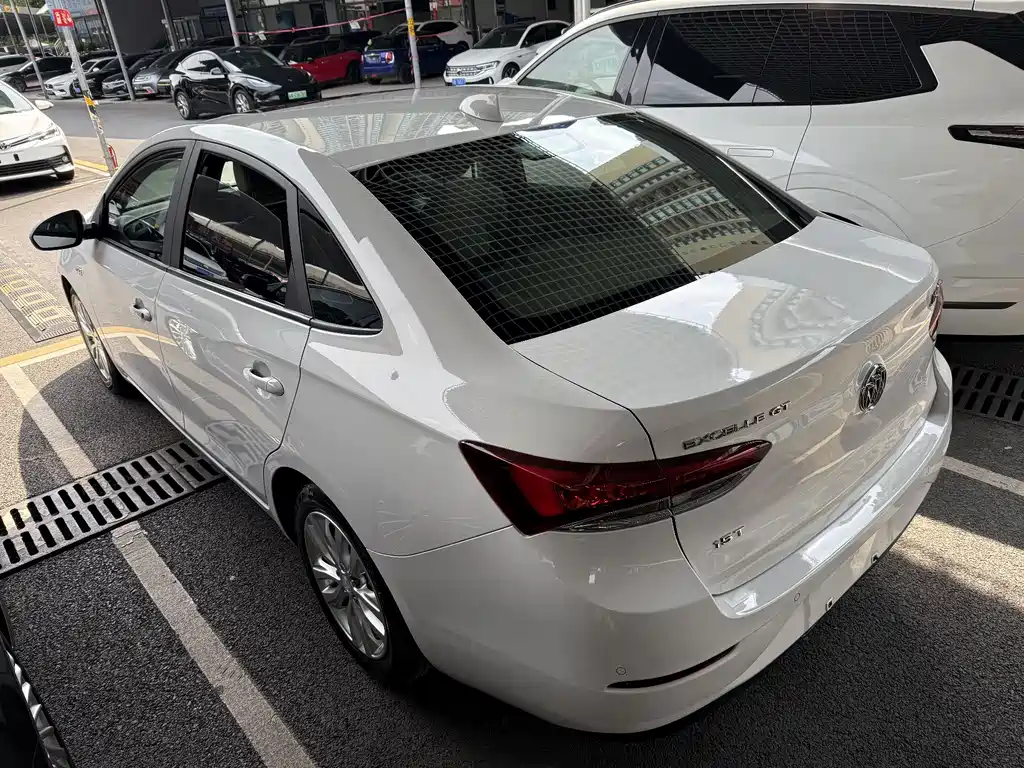 Buick Excelle 2020