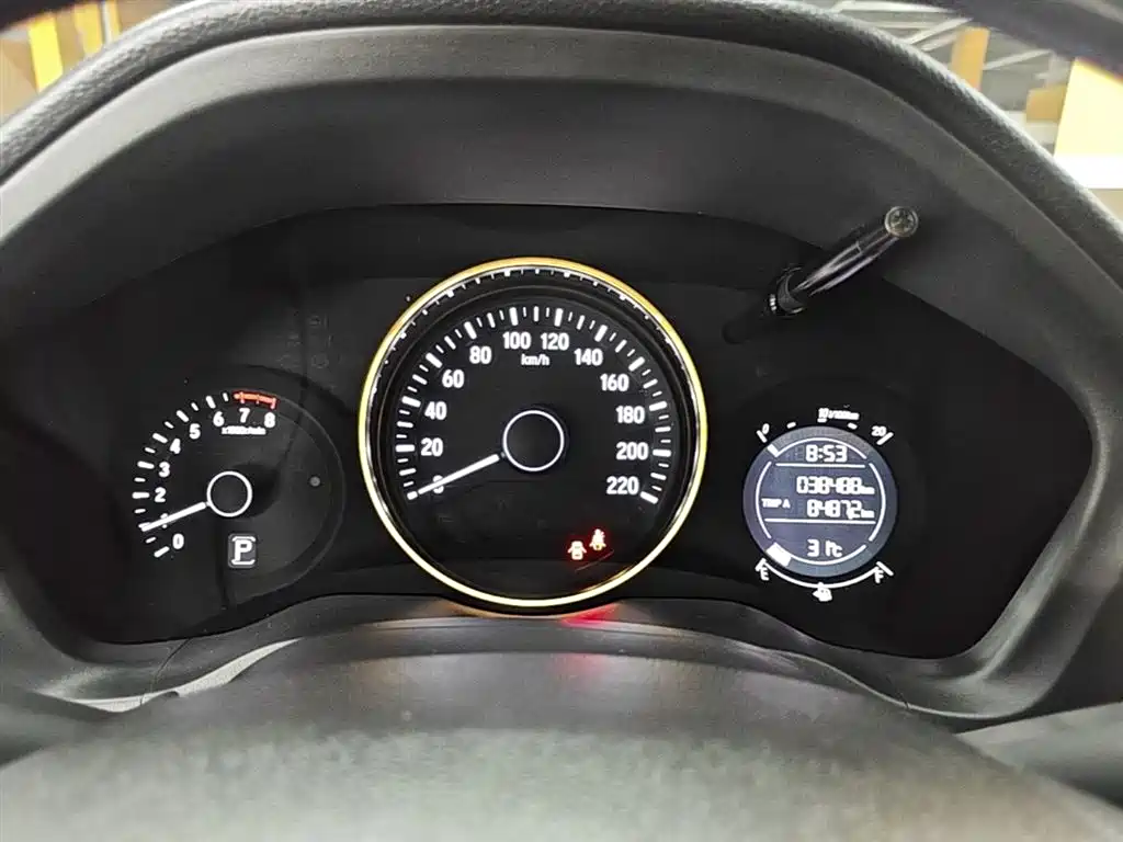 Honda Vezel 2017 — фото 12