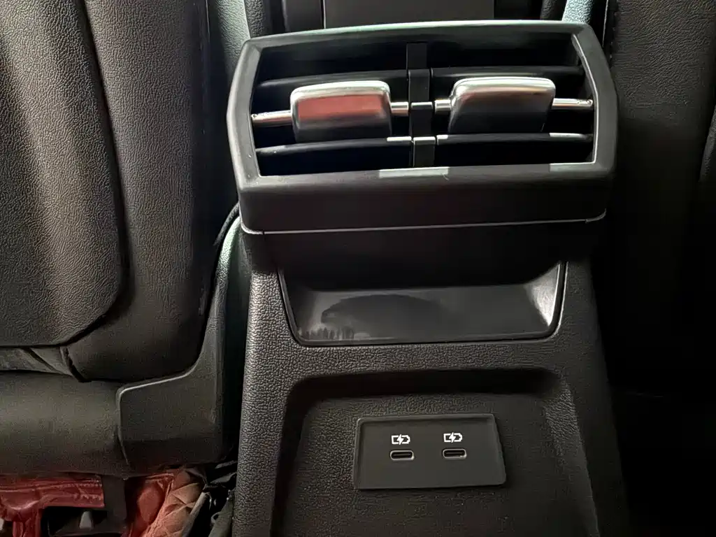 Audi A3 2023 — фото 19