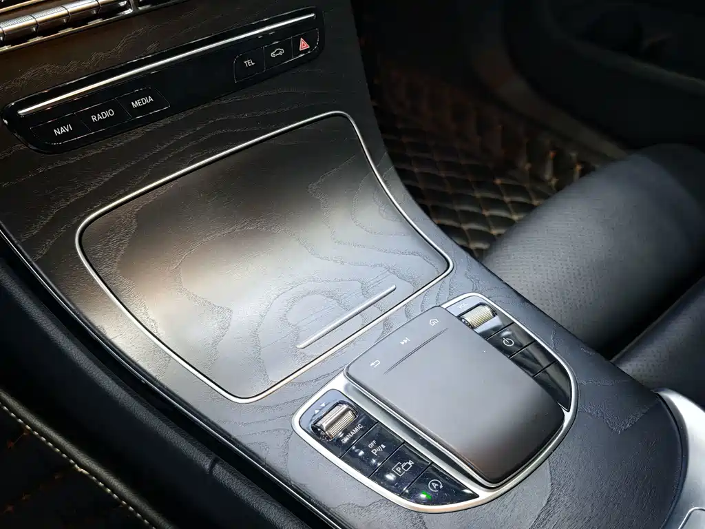 Mercedes-Benz C-Class 2019 — фото 13