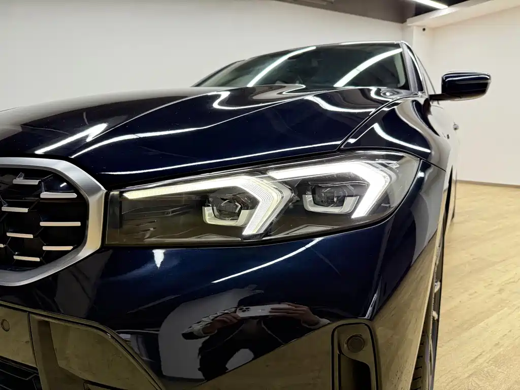 BMW 3 Series 2023