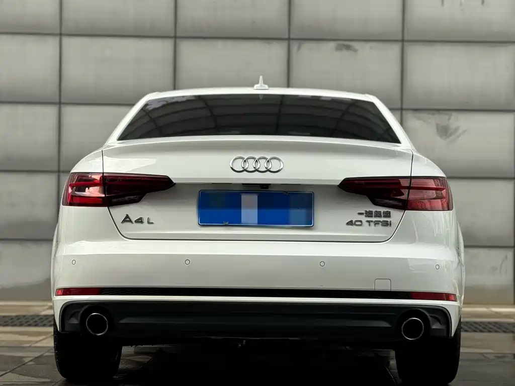 Audi A4L 2018 — фото 23