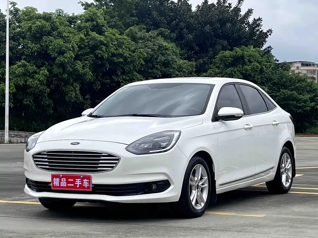 Ford Escort 2019