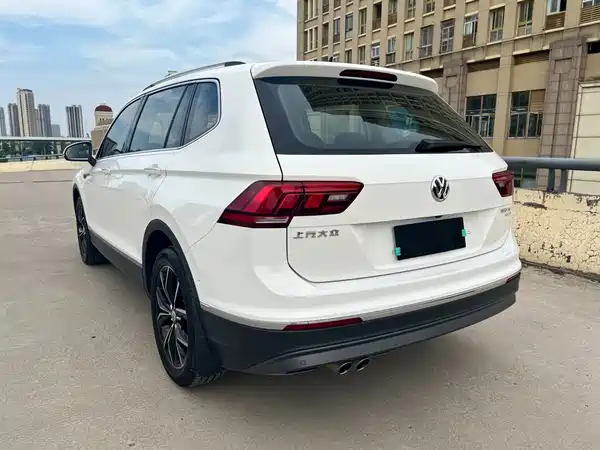 Volkswagen Tiguan L 2020