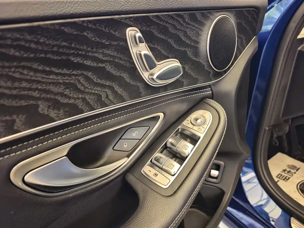 Mercedes-Benz C-Class 2021 — фото 5