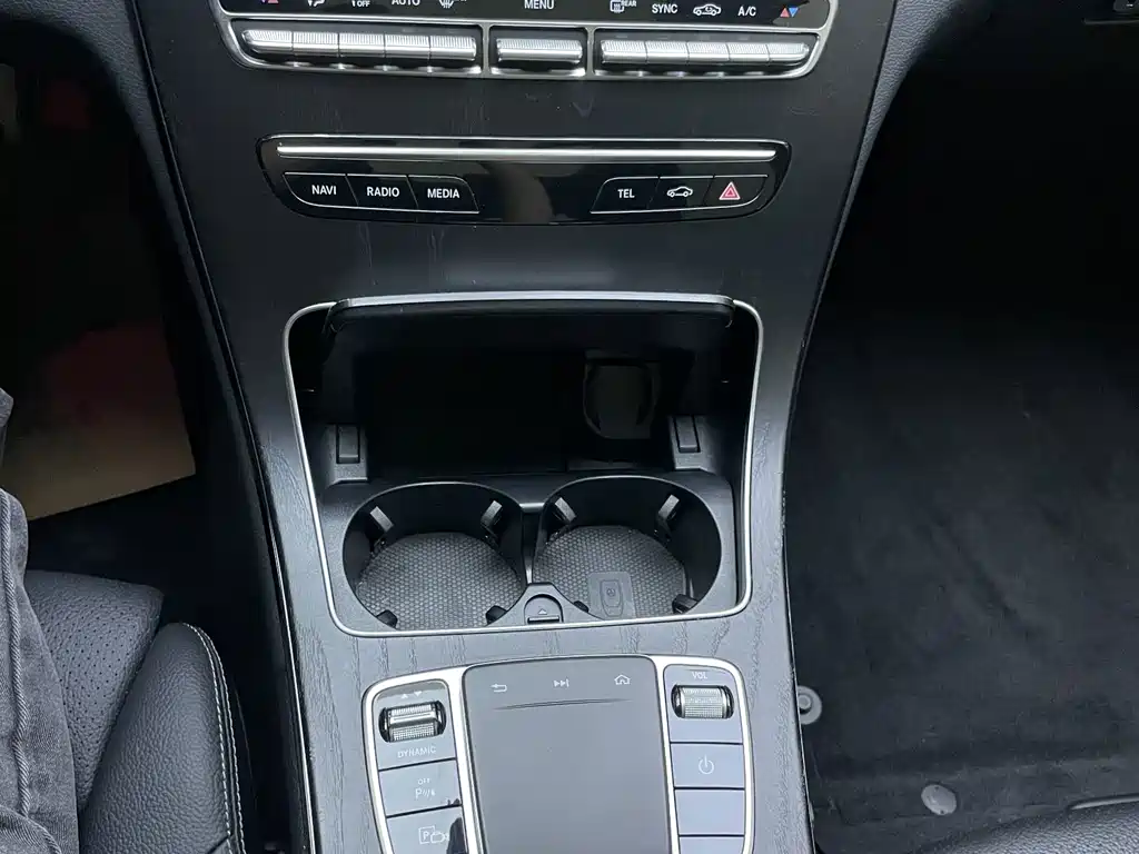 Mercedes-Benz C-Class 2020 — фото 11