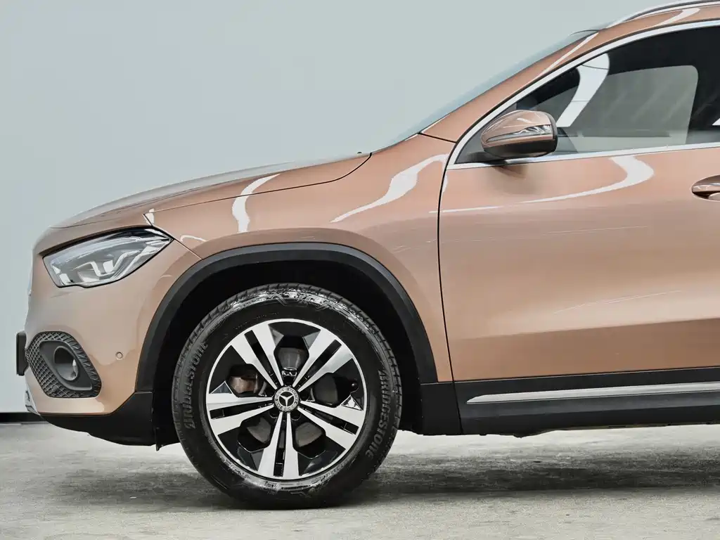 Mercedes-Benz GLA 2020 — фото 24