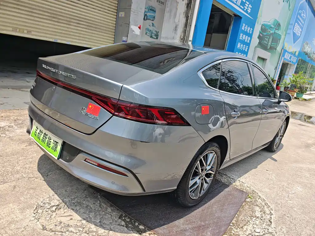 BYD Qin PLUS 2022 — фото 9