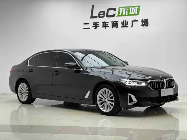BMW 5 Series 2021