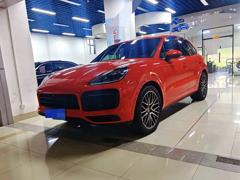 Porsche Cayenne 2021