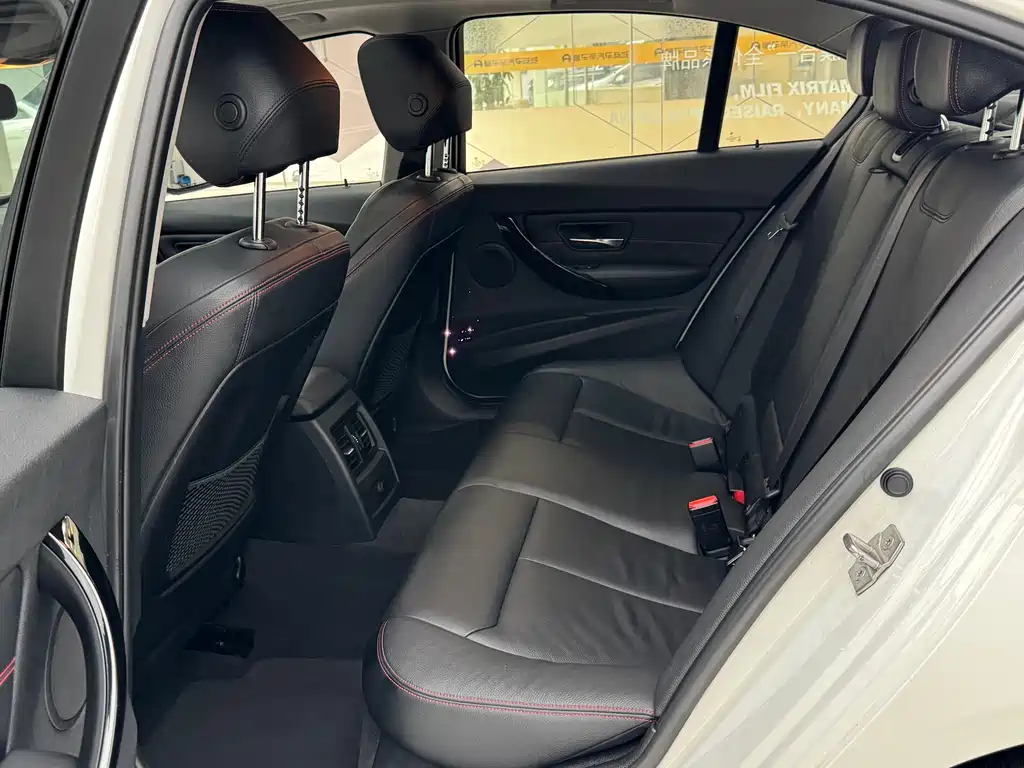 BMW 3 Series 2013