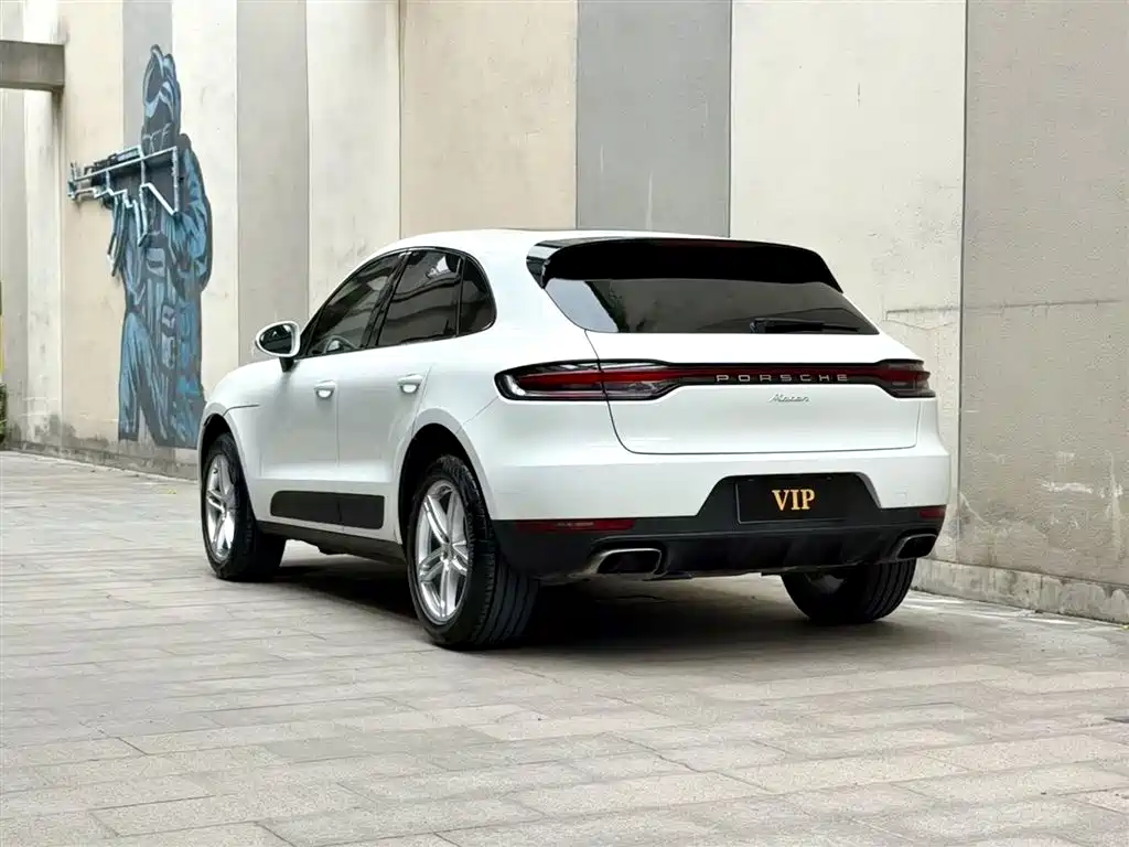 Porsche Macan 2020