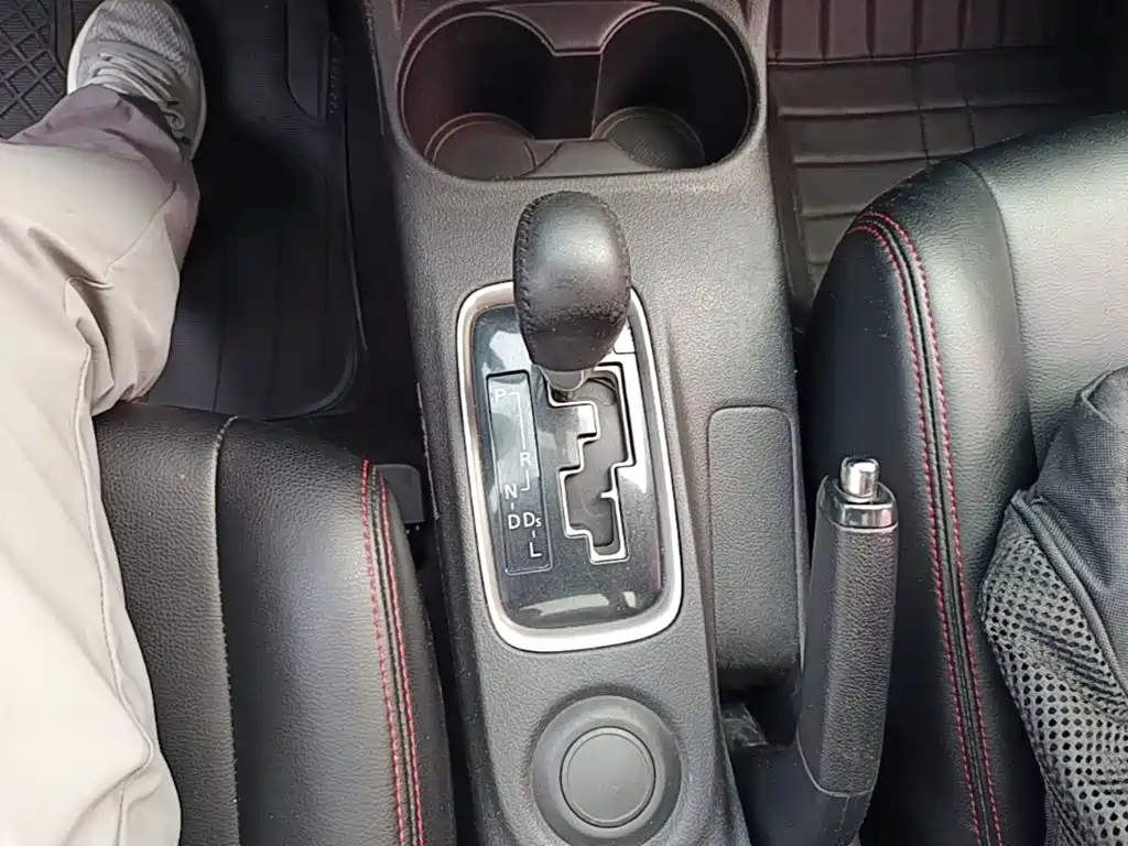 Mitsubishi Outlander 2016 — фото 14