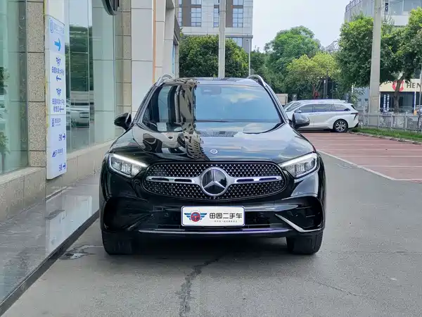 Mercedes-Benz GLC 2023